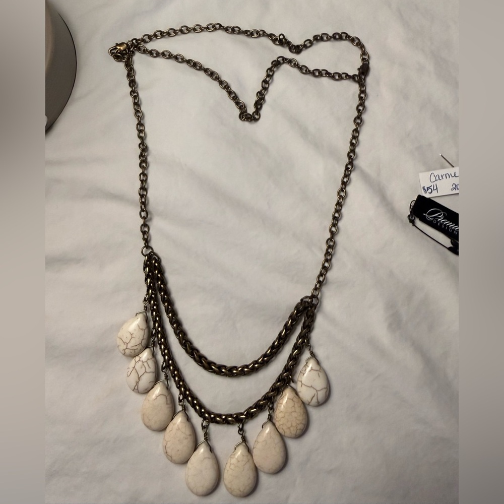 Premier Designs “Carmel”. - Bronze and Cream Teardrop Necklace.